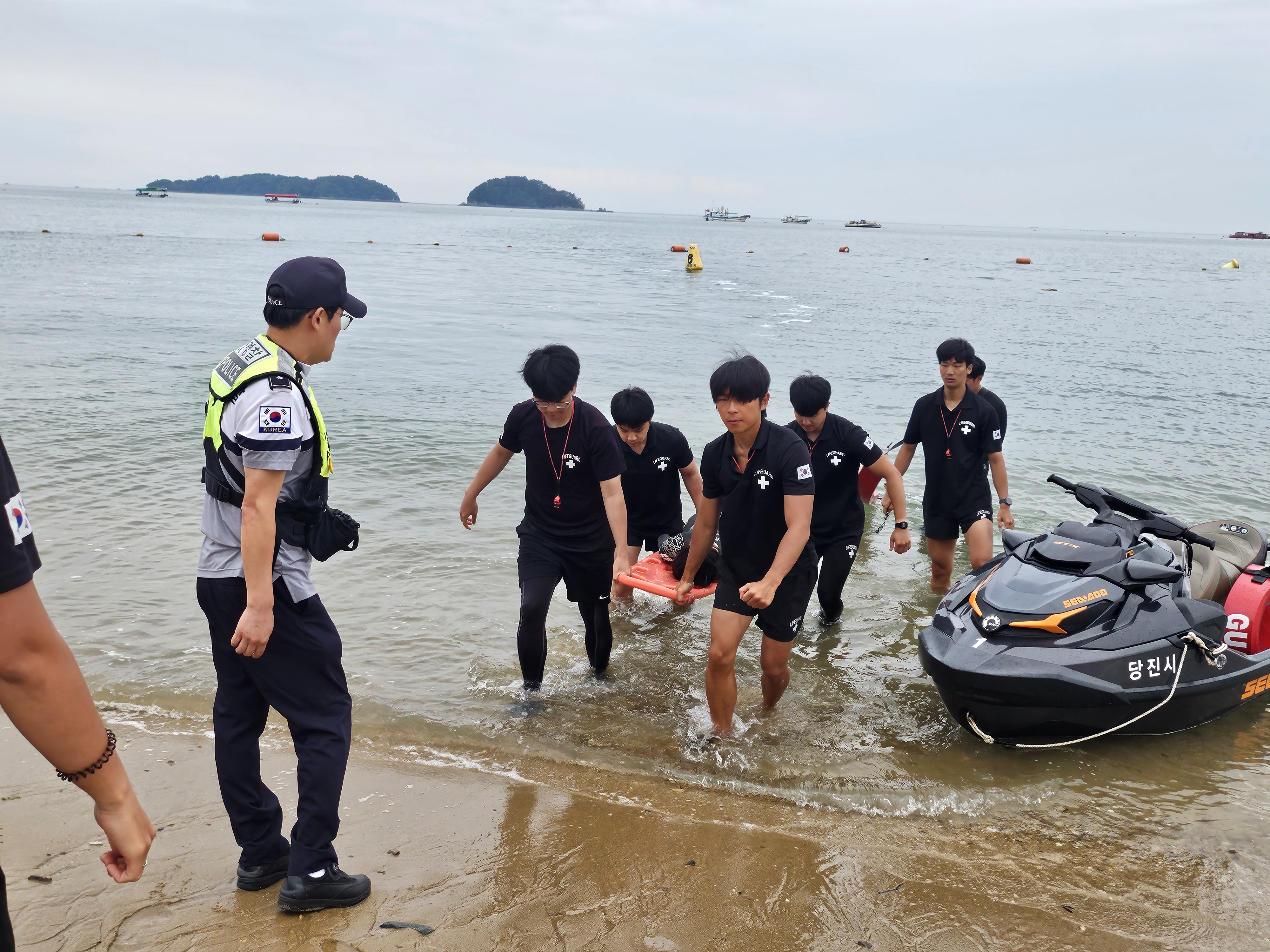 당진도시공사, 당진시 &middot; 평택해경 당진파출소와 왜목마을 해수욕장 합동 구조 훈련 실시(4)