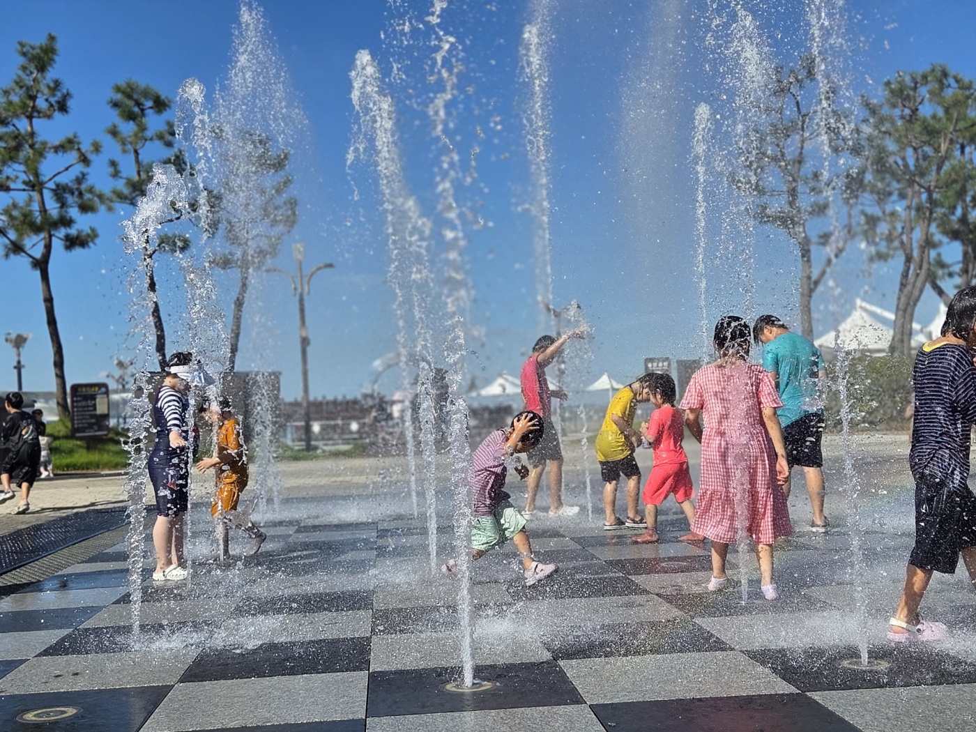 [삽교호관광지] 바다공원 바닥분수 & 호수공원 물놀이장 사진1