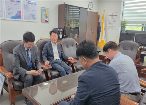 당진도시공사,위탁시설 이용 편의를 위해 지역사회와 함께 물품 기부금 전달식 개최 (2)